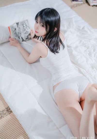 县城某洗浴中心裸舞表演偷拍视频_1080PBD在线观看