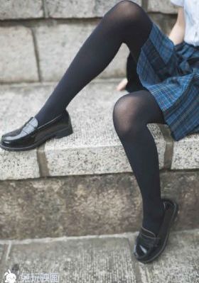 爱美女裸体诱惑_国产剧日本电影免费